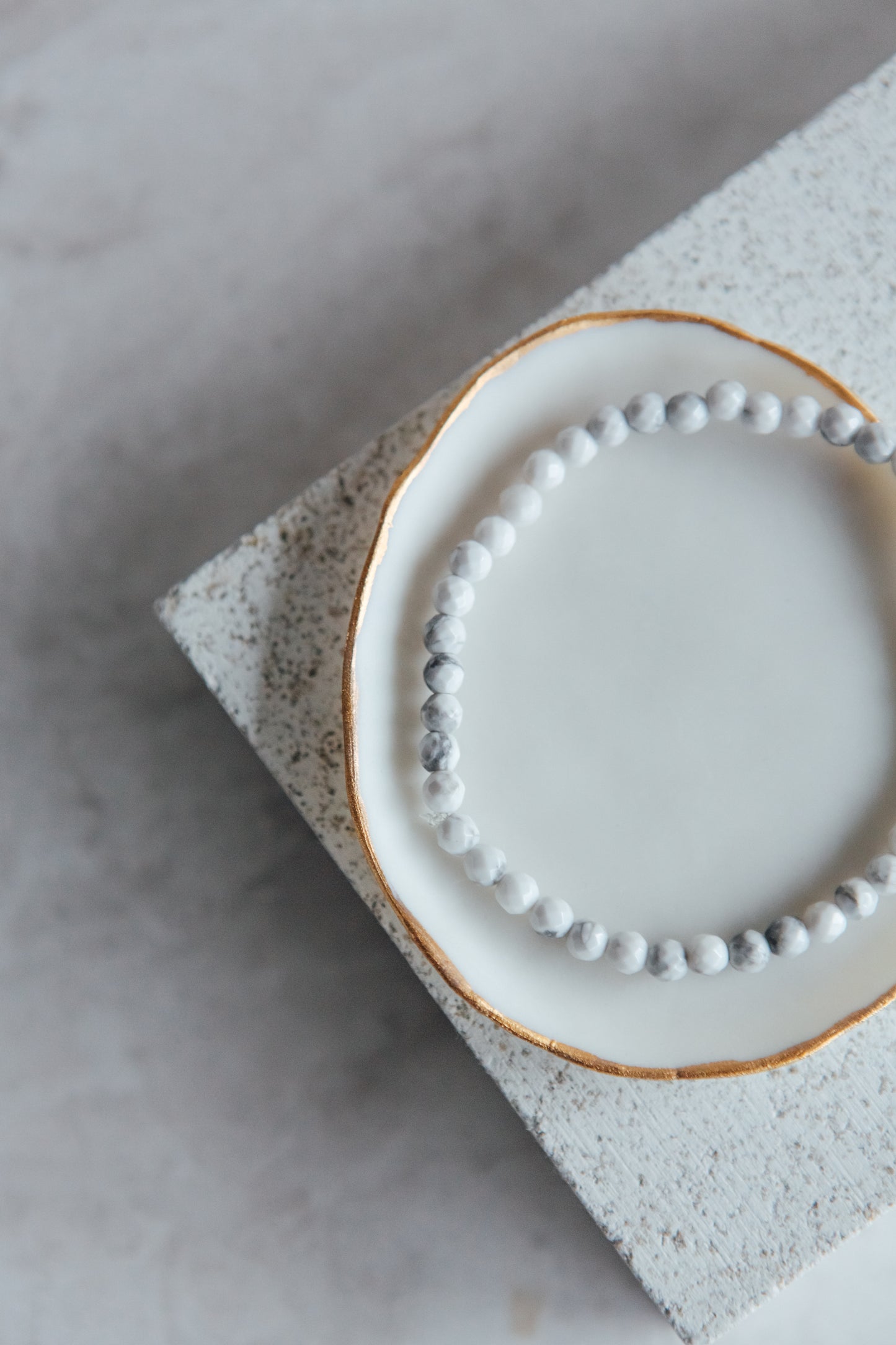 The 'diva of bliss' bracelet | White Howlite